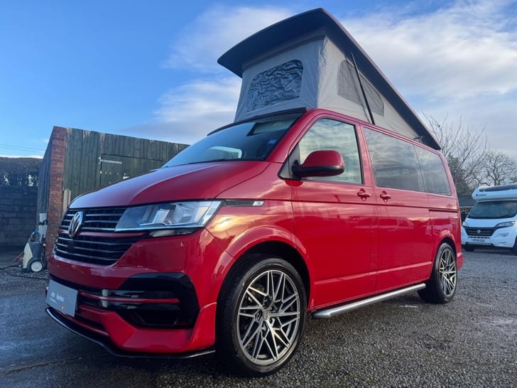 Here's a photo of the VOLKSWAGEN TRANSPORTER, currently available for sale
