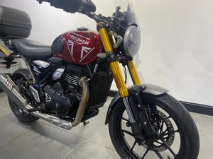 Used Triumph SPEED 400 SPEED 400 for sale in Newcastle | Image 2