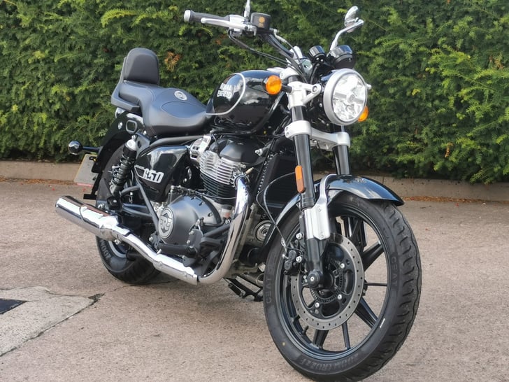Royal Enfield SUPER METEOR 650