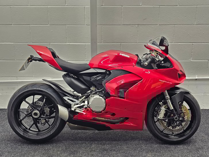 Ducati PANIGALE V2