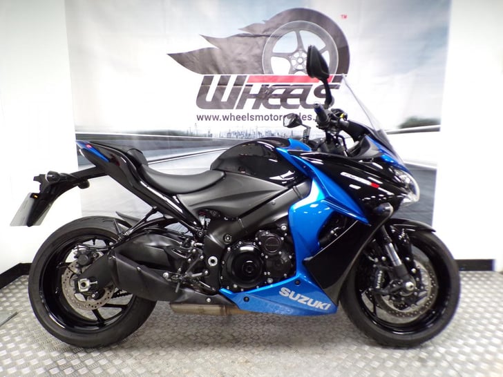 Suzuki GSX-S1000F