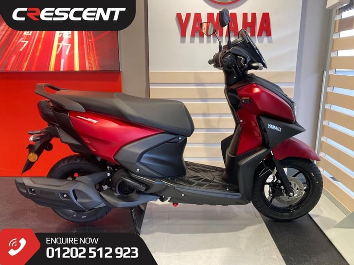 YAMAHA RAYZR 125 
