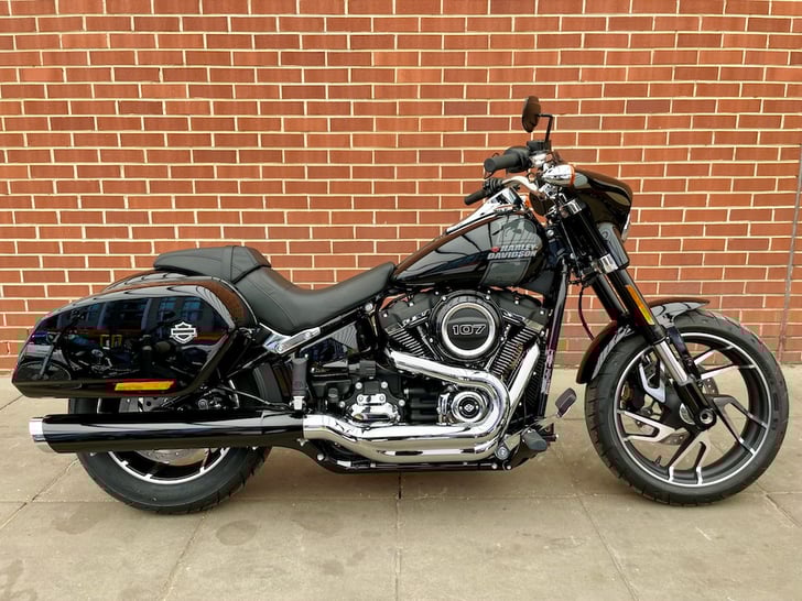 Harley-Davidson SOFTAIL FLSB SPORT GLIDE