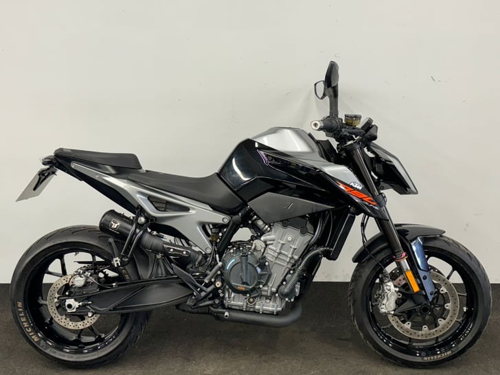 KTM 790 DUKE