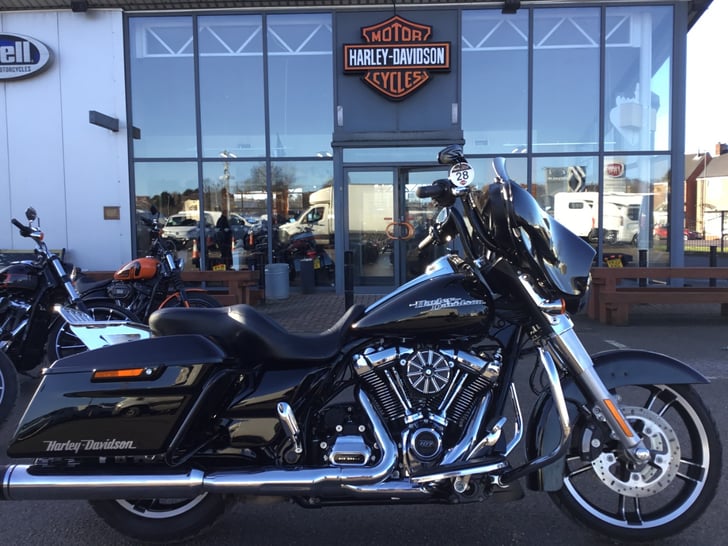 Harley-Davidson STREET GLIDE SPECIAL