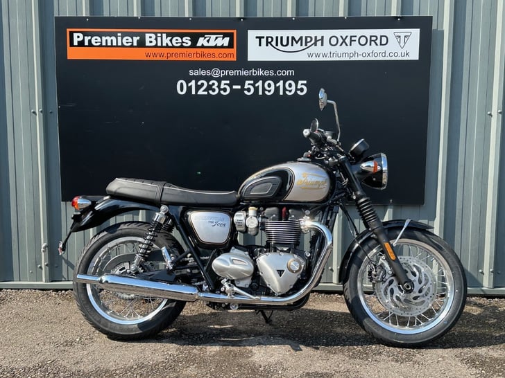 Triumph BONNEVILLE T120 ICON EDITION