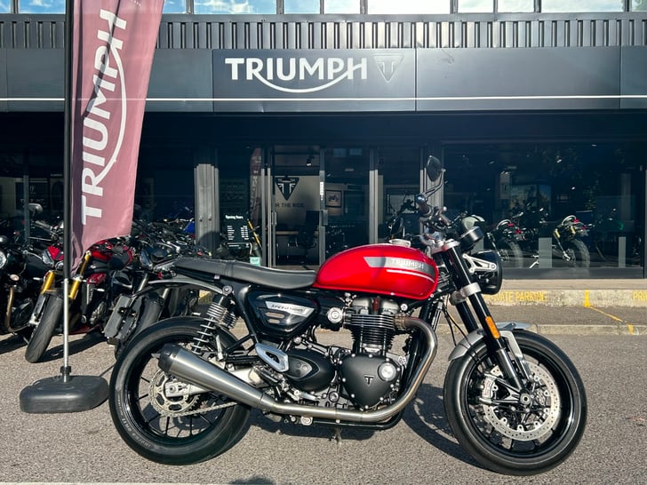 Triumph SPEED TWIN 1200