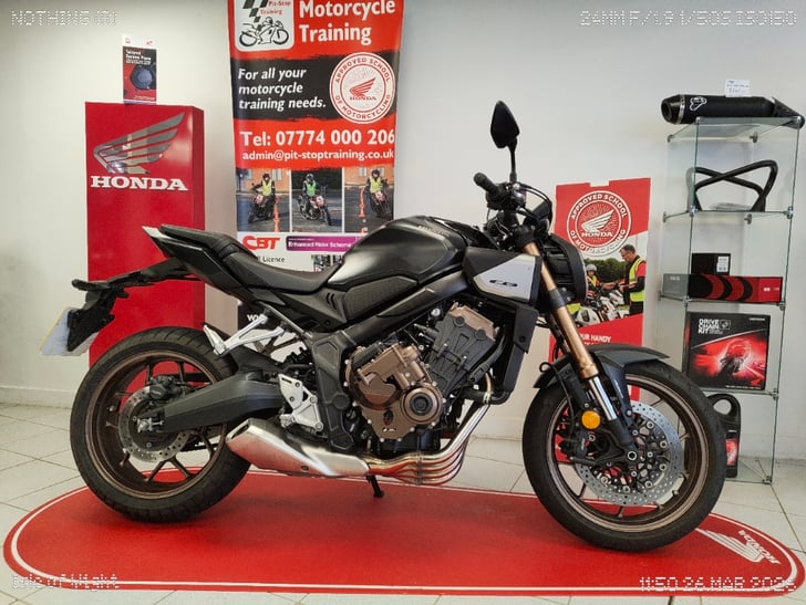 HONDA CB650R E-CLUTCH