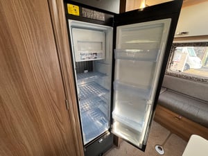 Used Swift ESCAPE 685 ESCAPE 685 for sale in Preston | Image 2