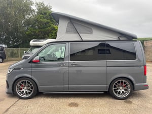 Used Volkswagen TRANSPORTER TRANSPORTER for sale in Preston | Image 3