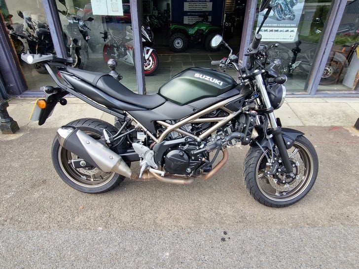 SUZUKI SV 650