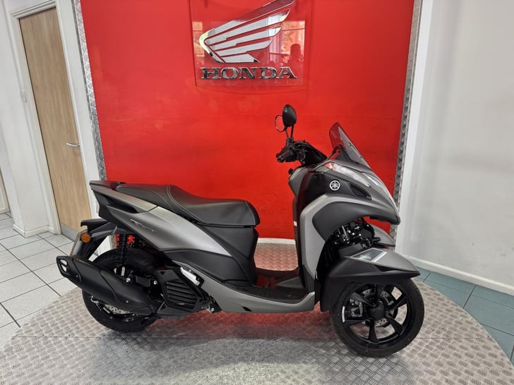 Yamaha TRICITY 125
