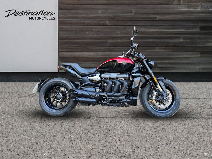 Triumph ROCKET 3 STORM R