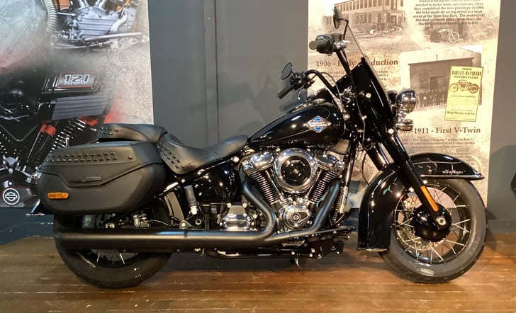 Harley-Davidson SOFTAIL 1923 HERITAGE CLASSIC