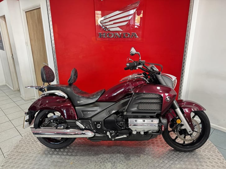 Honda GL1800 GOLD WING