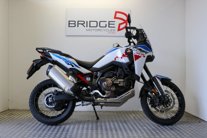 Honda CRF1100 AFRICA TWIN DCT ES