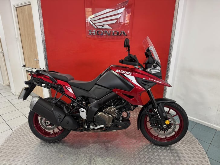 Suzuki V-STROM 1050