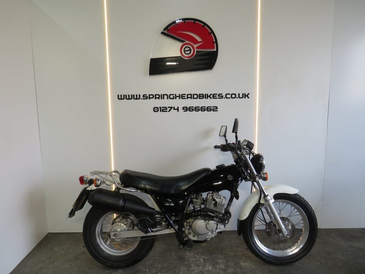 Suzuki RV125 VAN VAN