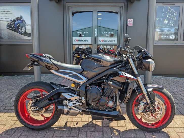 Triumph STREET TRIPLE RS