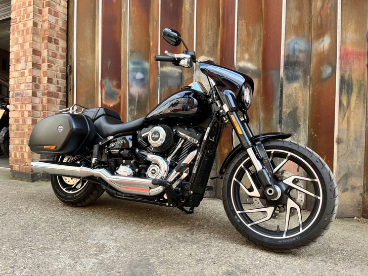 Harley-Davidson SOFTAIL 1745 FLSB SPORT GLIDE