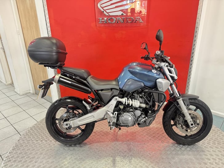 Yamaha MT-03