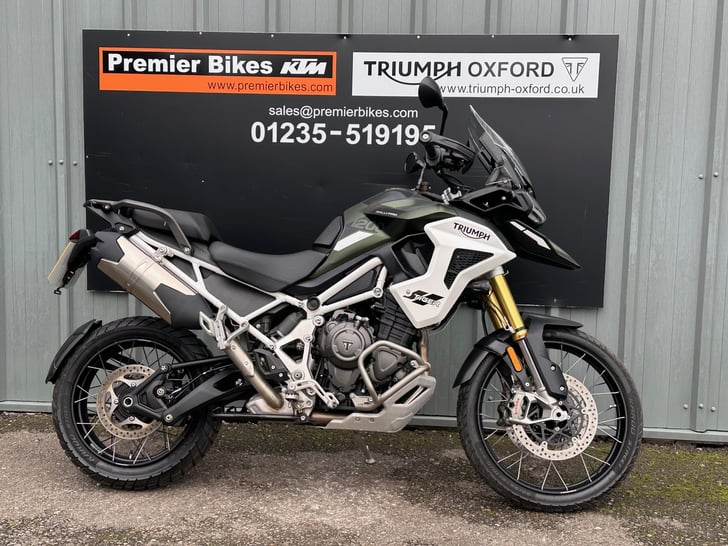 TRIUMPH TIGER 1200 RALLY PRO