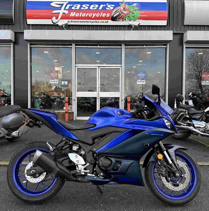 Yamaha YZF-R3 ABS 