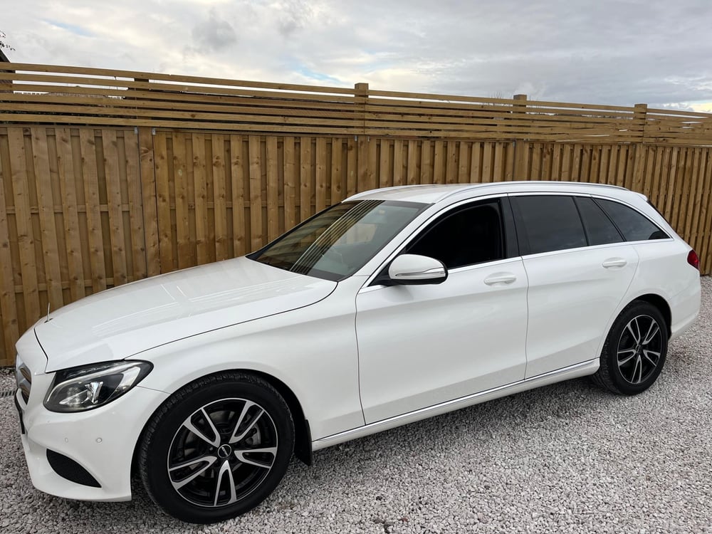 Used Mercedes-Benz C CLASS C CLASS 2.1 C220 BLUETEC SPORT G-TRONIC+ EURO 6 (S/S) 5DR for sale in Chesterfield