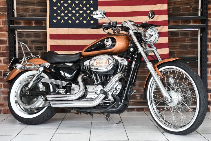 Harley-Davidson SPORTSTER XL1200C CUSTOM