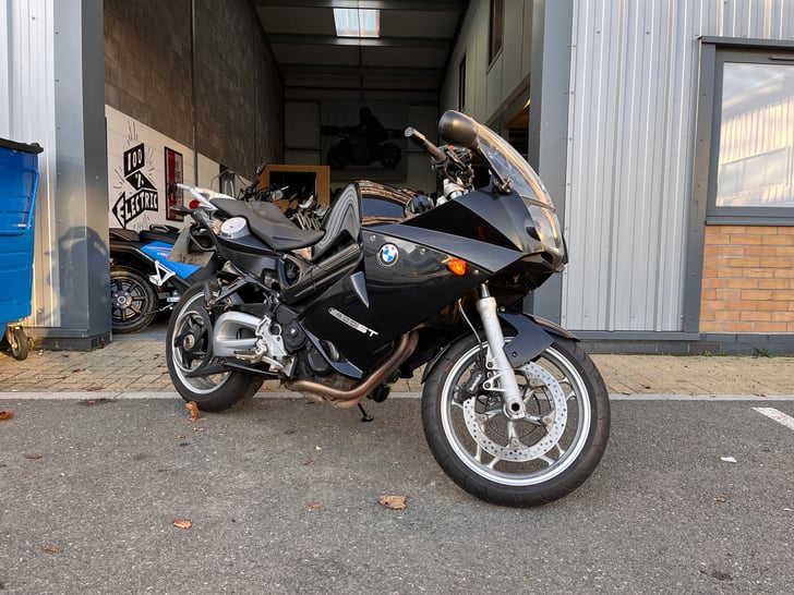 BMW F800 ST