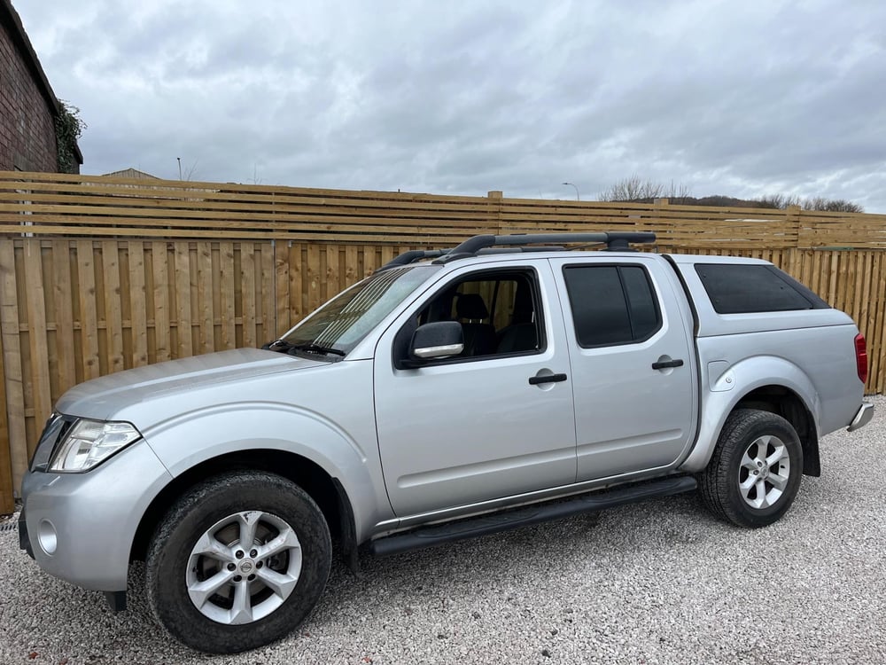 Used Nissan NAVARA NAVARA 2.5 DCI TEKNA 4WD EURO 4 4DR for sale in Chesterfield