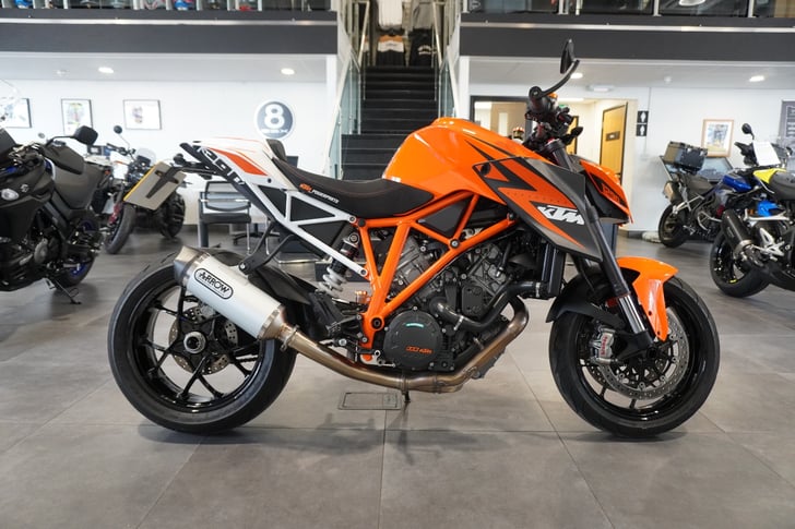 KTM 1290 SUPER DUKE R