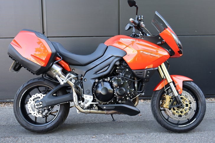 Triumph TIGER 1050
