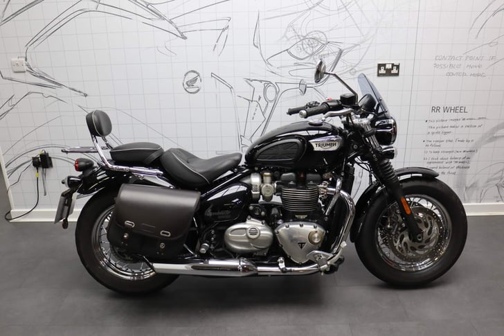 Triumph SPEEDMASTER 1200 ABS