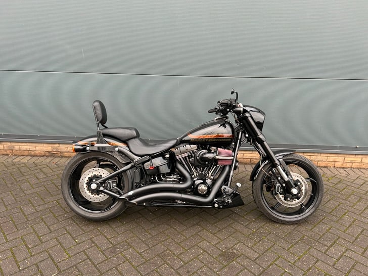 Harley-Davidson Breakout