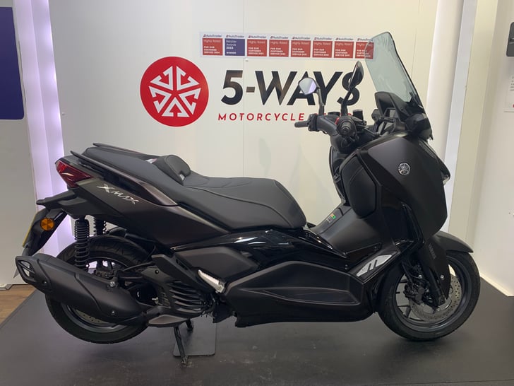 Yamaha XMAX 125 Tech Max