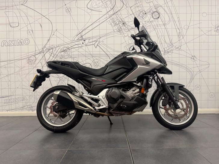 Honda NC750X DCT