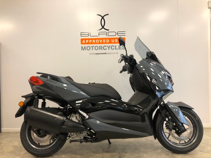 Used yamaha xmax 300 deals for sale