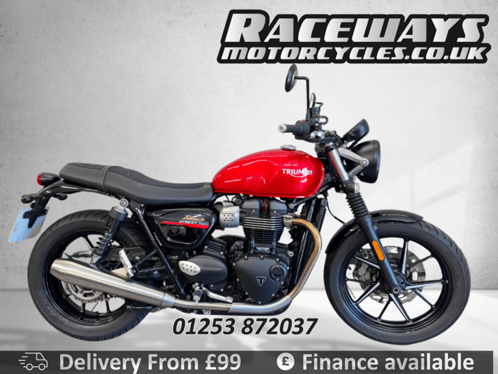 Triumph STREET TWIN