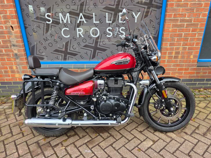 Royal Enfield METEOR 350 SUPERNOVA