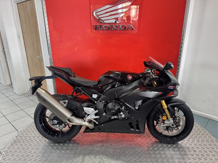 Honda CBR1000RR-R FIREBLADE SP