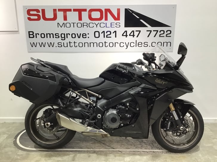 Suzuki GSX-S1000GT+
