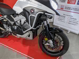Used Honda VFR800X CROSSRUNNER VFR800X CROSSRUNNER for sale in Newcastle-under-Lyme | Image 2