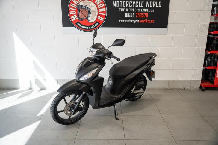 Honda VISION 110
