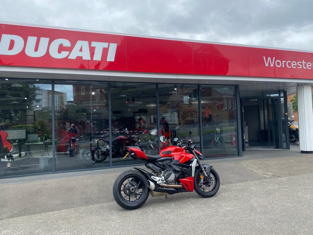 Used Ducati STREETFIGHTER V2 STREETFIGHTER V2 for sale in Worcester