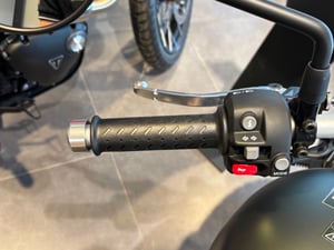 Used Triumph SCRAMBLER 900 SCRAMBLER 900 for sale in Stoke On Trent | Image 3