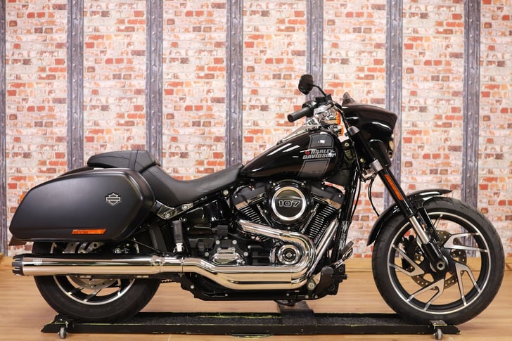 Harley-Davidson SOFTAIL FLSB SPORT GLIDE