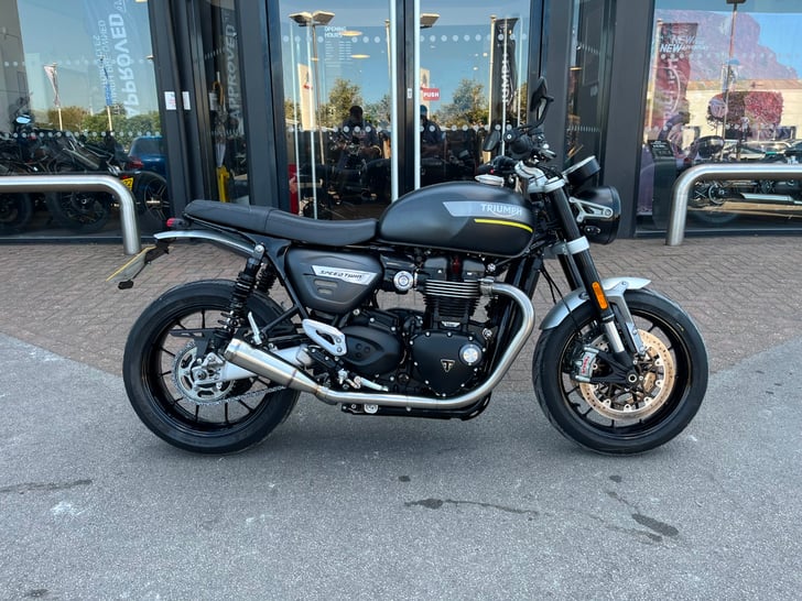 Triumph SPEED TWIN 1200