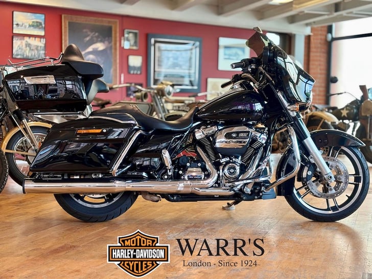 HARLEY-DAVIDSON TOURING FLHXS STREET GLIDE SPECIAL