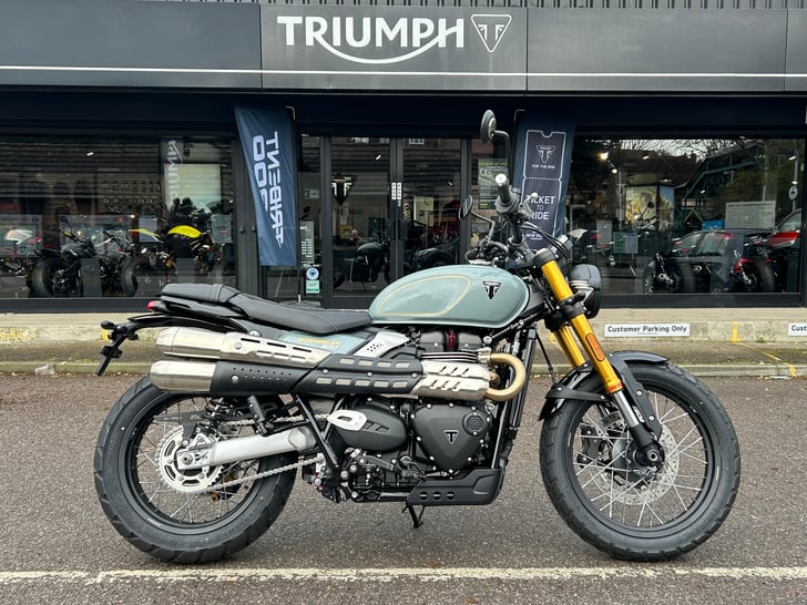 Triumph SCRAMBLER 900